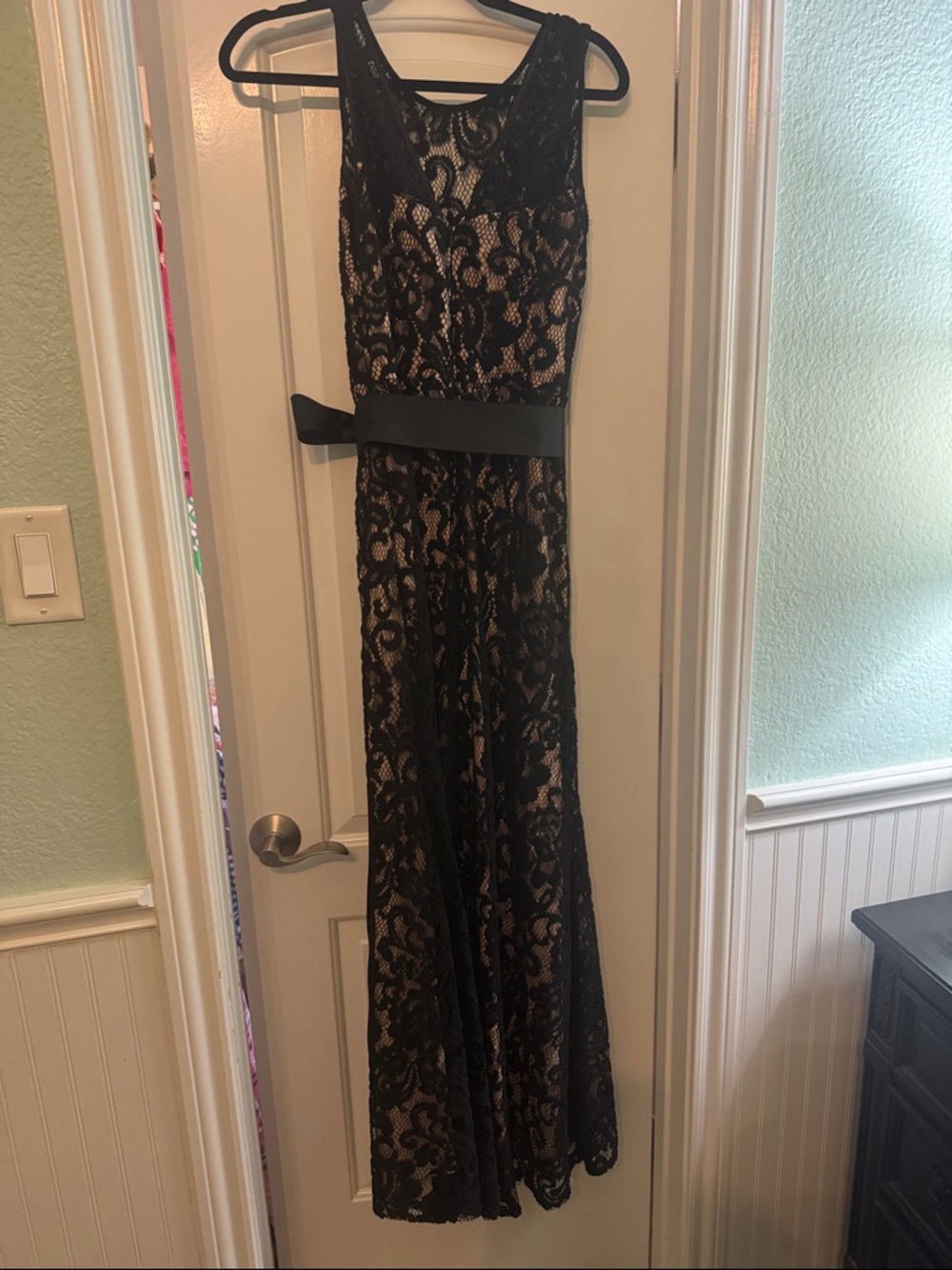 Black Lace Overlay Evening Gown with ribbon Waist Tie - Picture 3 of 4